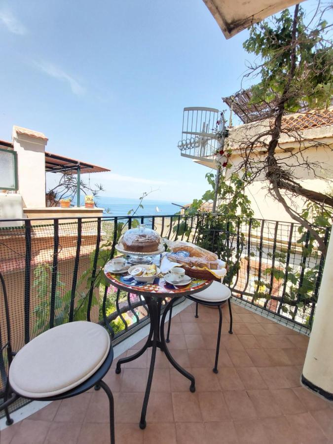Bed and Breakfast La Guardiola Di Angela e Nino Taormina Esterno foto
